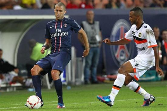 与他并肩作 与他并肩作