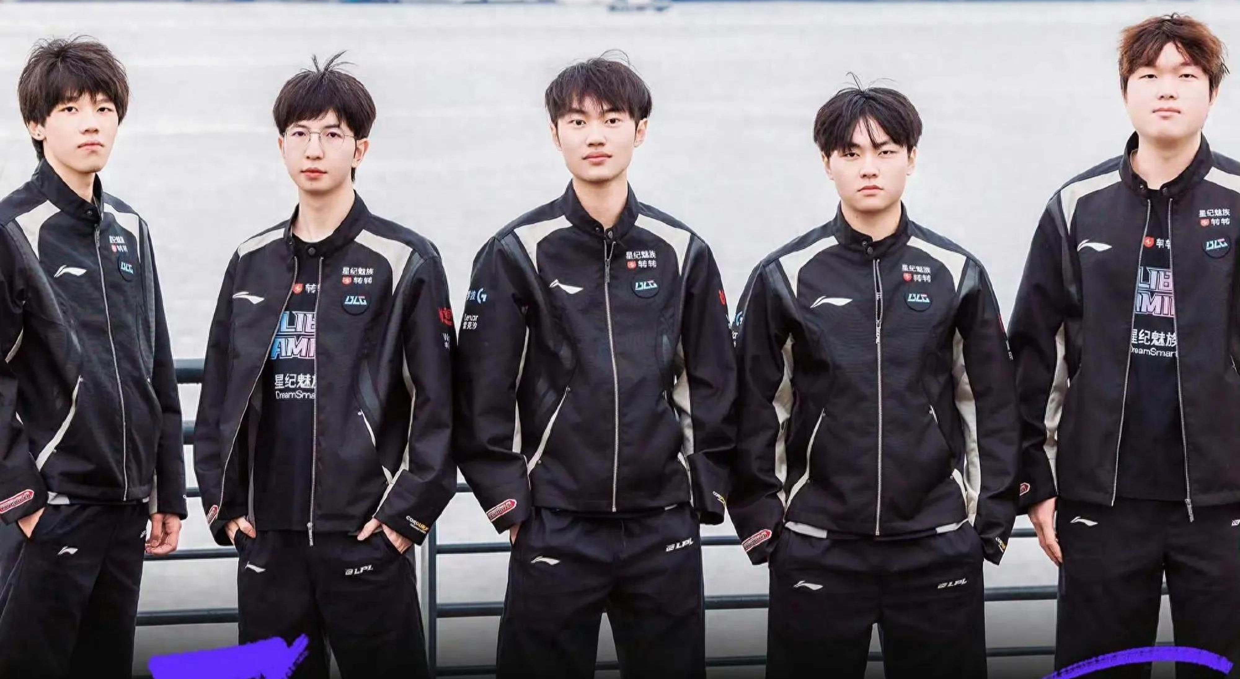 代与传统的 代与传统的