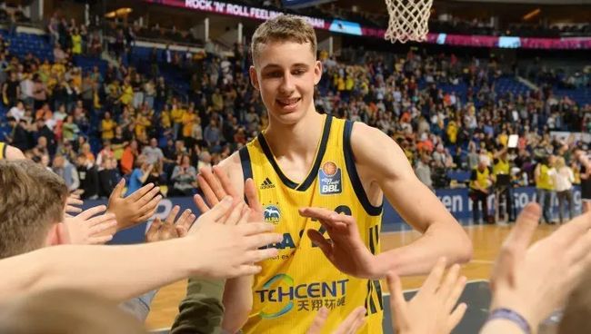 完成手术 完成手术