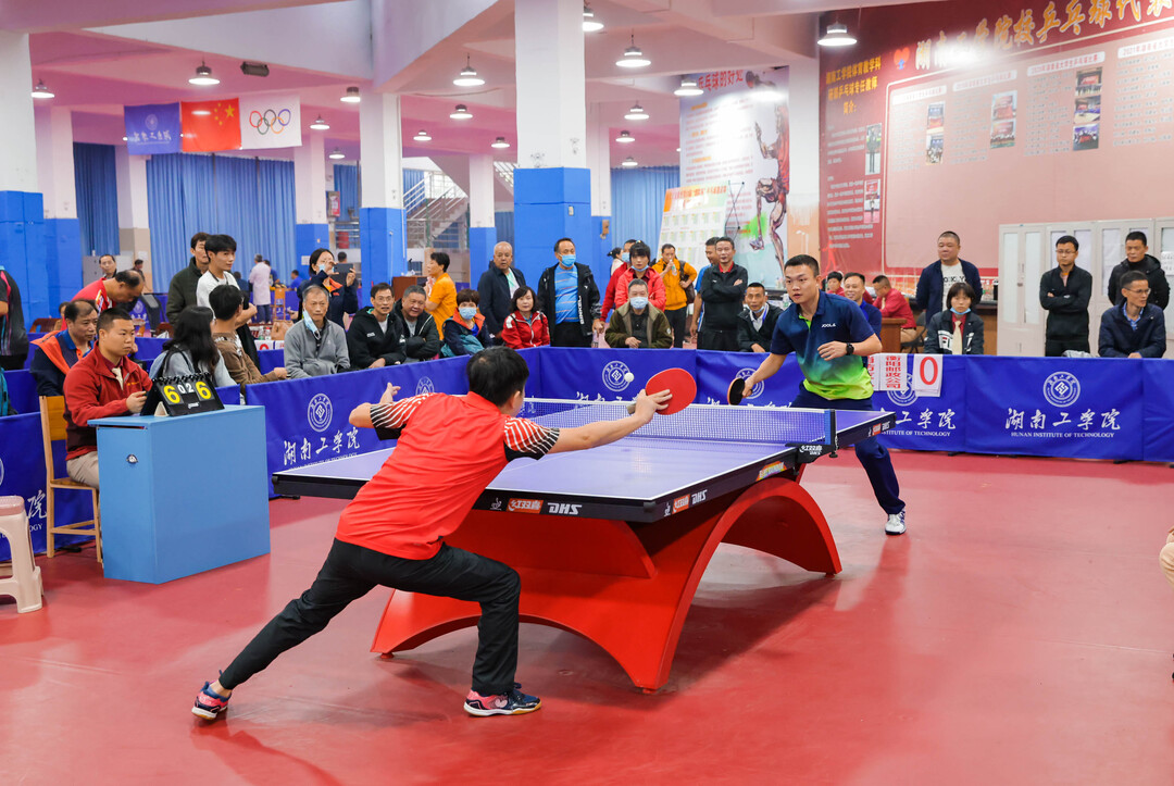 这种稳健的 这种稳健的