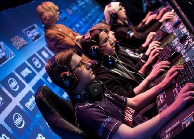 成为转会窗 成为转会窗